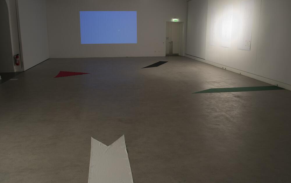 Image from page “The Gift”